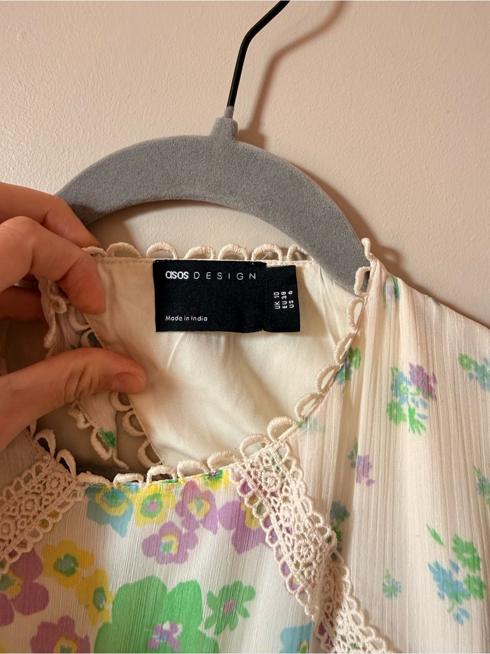 ASOS backless dress - Picture 5 of 5